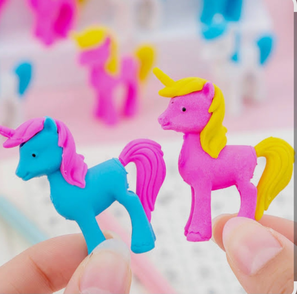 پاکن فانتزی اسب تک شاخ